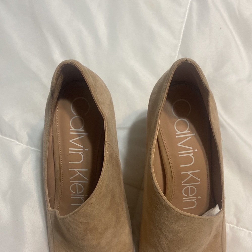 Shoes - Picture 3 of 3